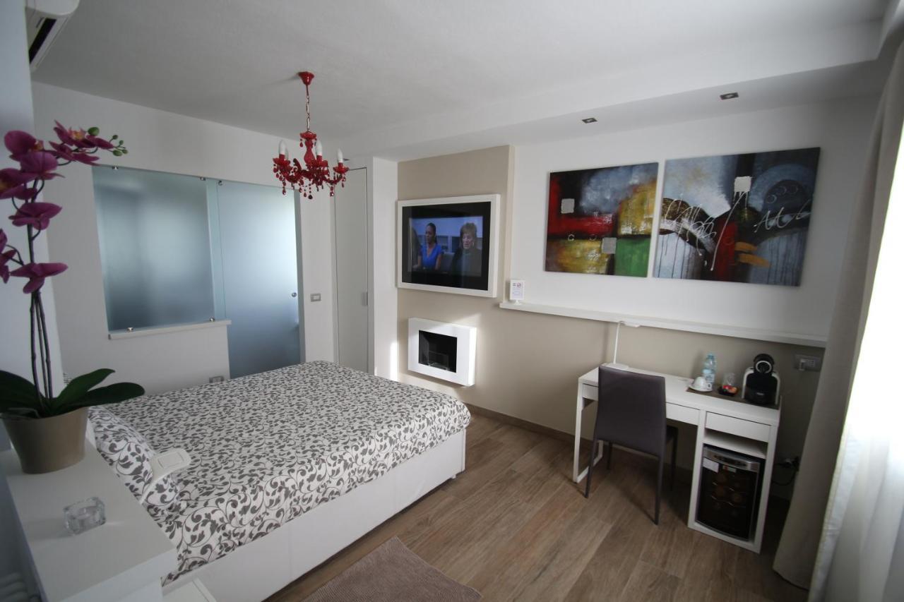H5-5H Luxury Room Maranello Extérieur photo